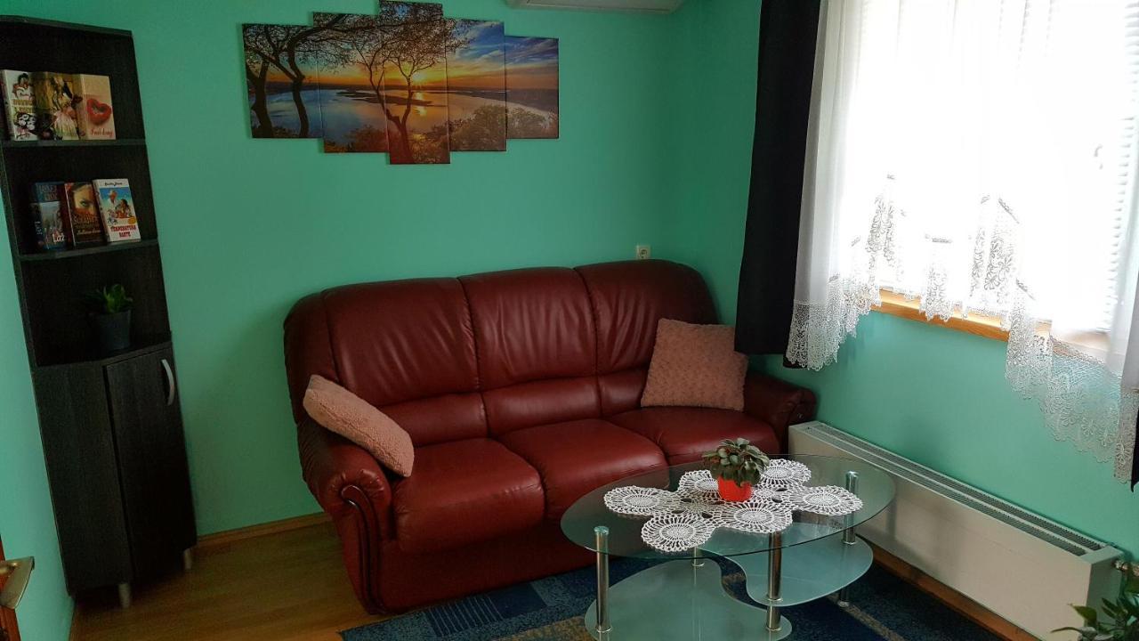 Villa Kuca Za Odmor Vinica Breg Varaždin Exterior foto